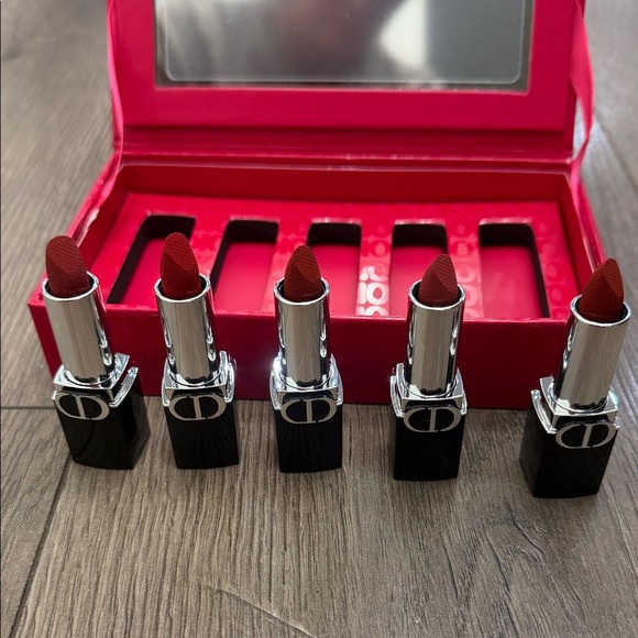 Dior Lipstick Collection in Rich Reds - Picture 2 of 7